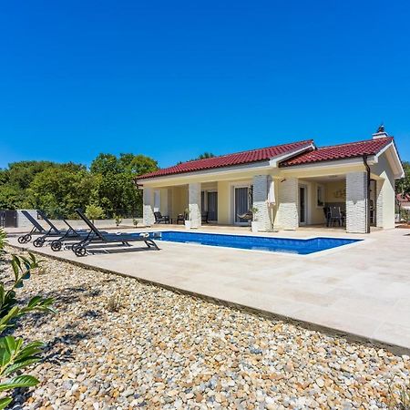 Villa Una Muraj Eksteriør billede